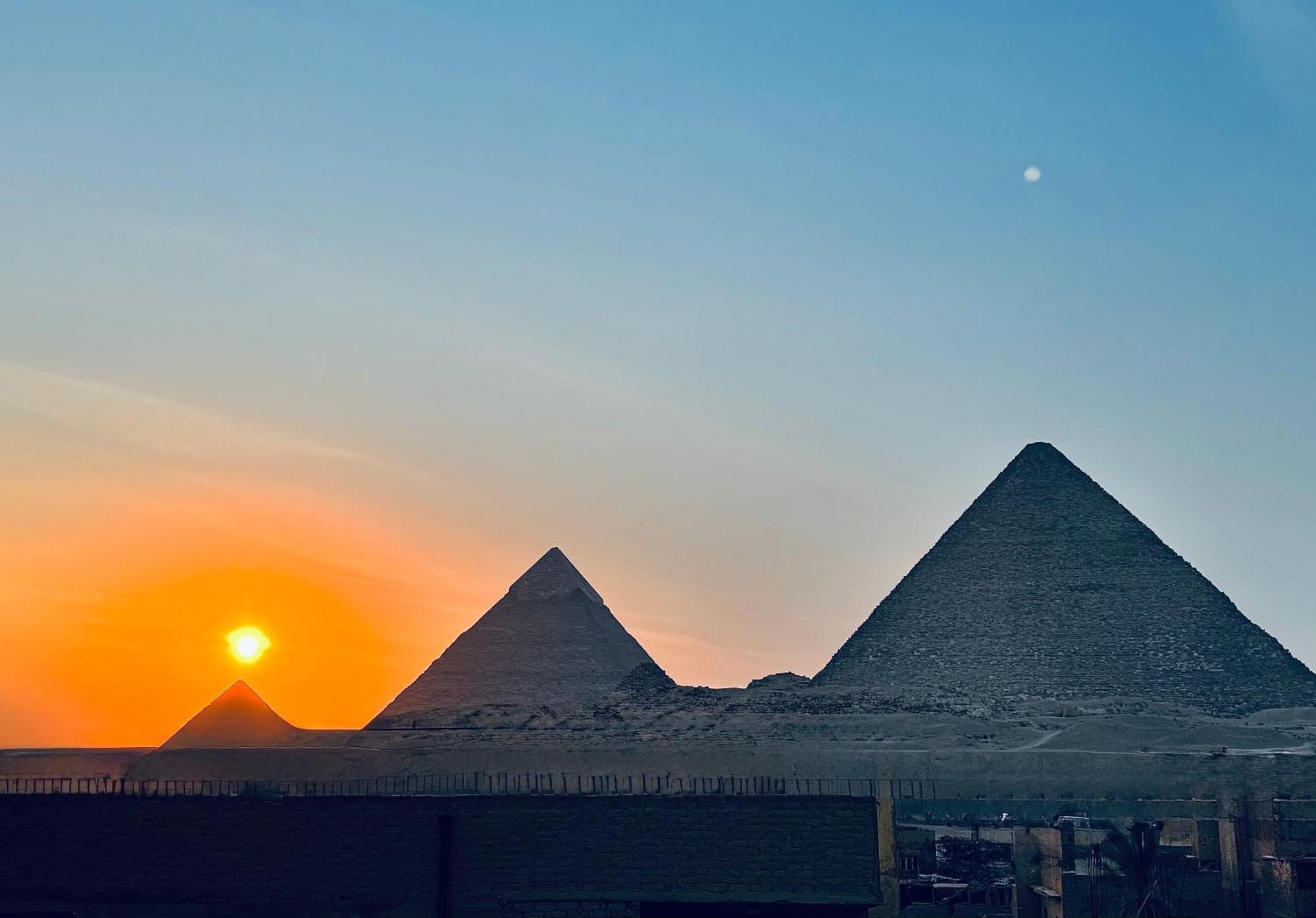 Horus Pyramids View Apartment Kairo Bagian luar foto
