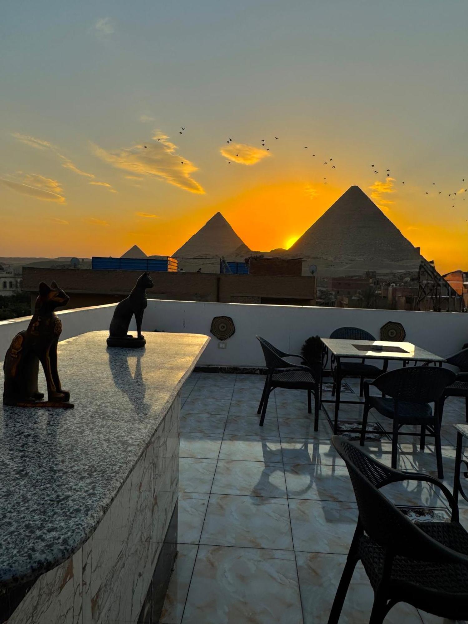 Horus Pyramids View Apartment Kairo Bagian luar foto